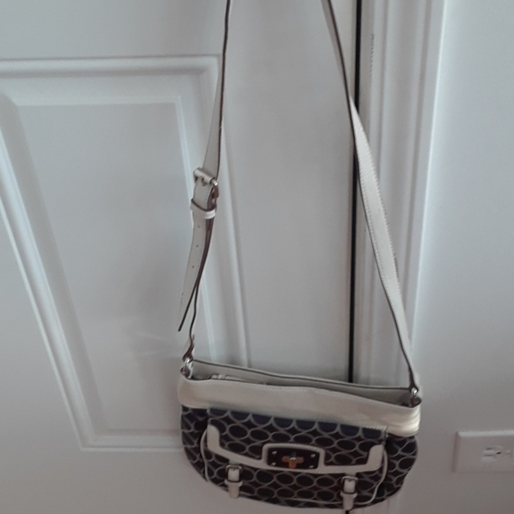 Ladies beautiful leather purse